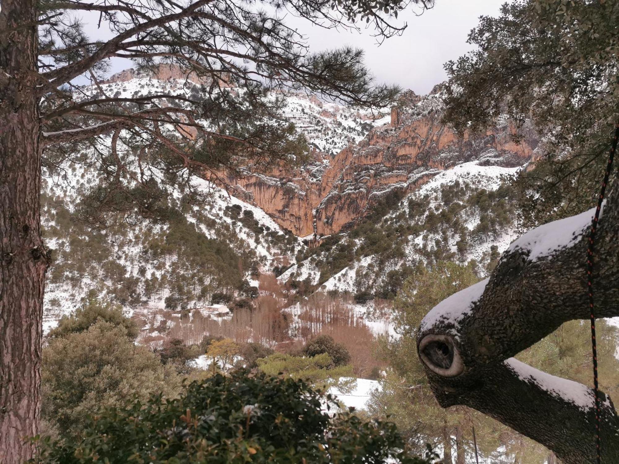 卡斯特里尔 Saluda Alta旅馆 外观 照片